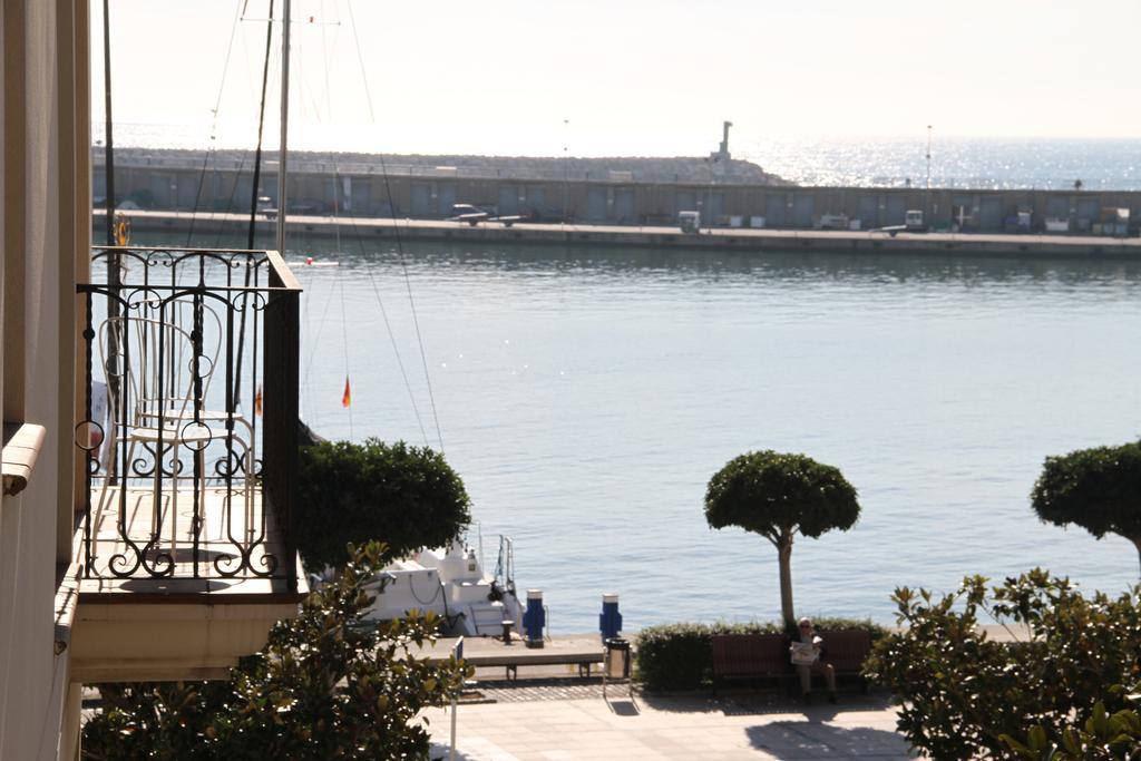 Acp Cambrils Puerto Apartamentos Oda fotoğraf