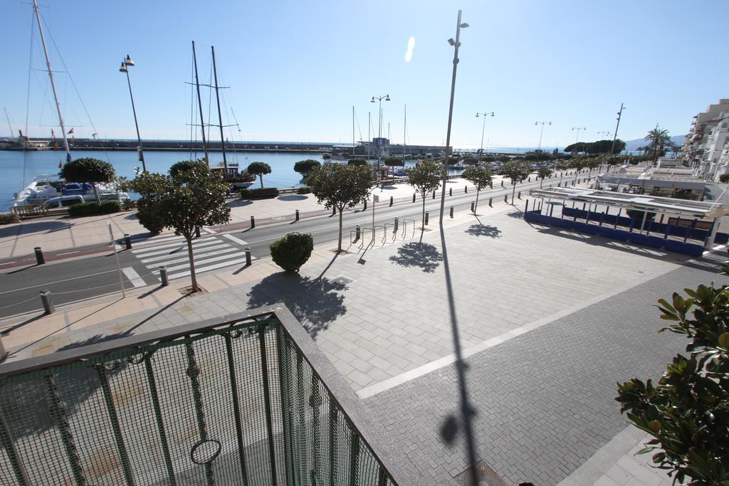 Acp Cambrils Puerto Apartamentos Oda fotoğraf